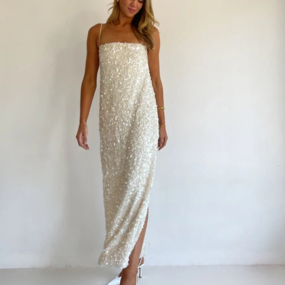 Arley Marsha Maxi Dress In Cream - Picture 3 of 11